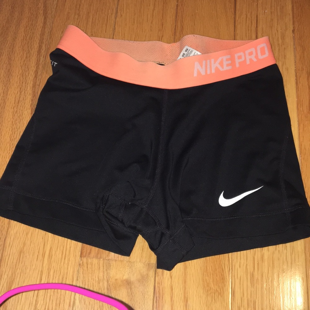 nike spandex